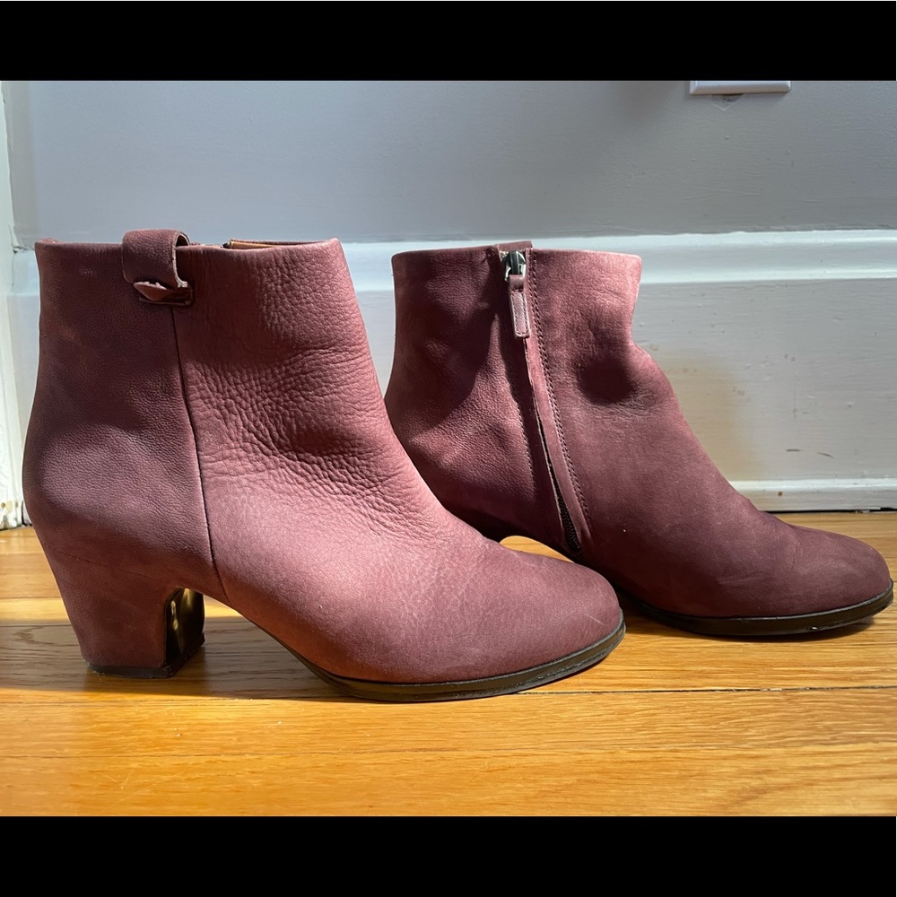 Gentle Souls Ella Leather Heeled Ankle Boot (size 8.5)